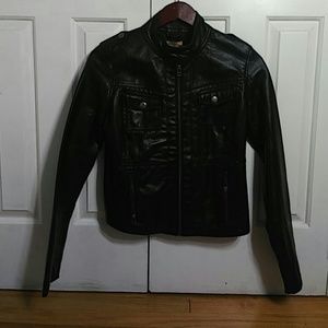 Medium black jacket